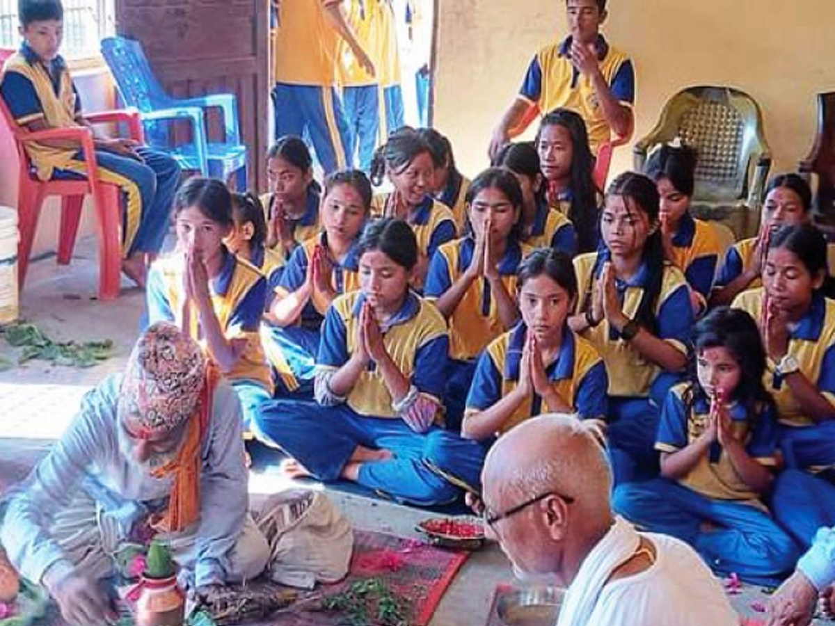 कैलालीको एक विद्यालयमा छात्रा बेहोस हुन थालेपछि ग्रह शान्ति पूजा